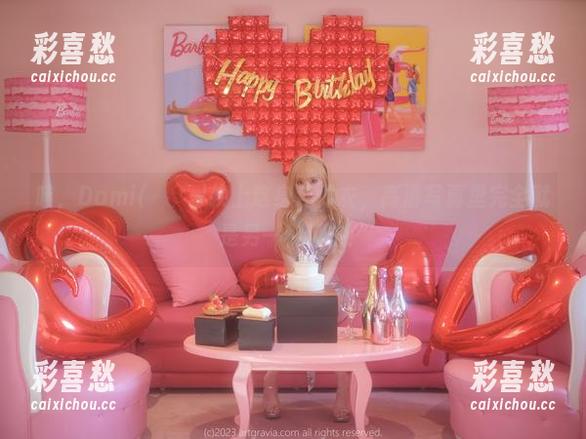 哇，Dami(퀸다미)换上这身连体衣，高清写真里完全就是另一种风格！