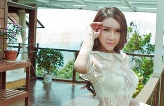 GIRLT果团网 - 龚玥菲的眼神:你一定能在这张少女图中找到共鸣