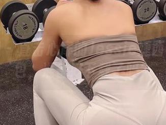 微密圈 - 直击心扉的Jessie婕西女友图包,准备好下载了吗?
