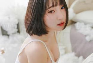 Kang Inkyung把女仆写真放进网盘,听说她是网盘界的‘清洁“小能手”’!