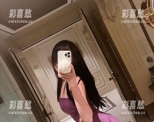 微密圈 - 当最新MIYA居家少女碰上无聊日子：玩转家里的小乐趣
