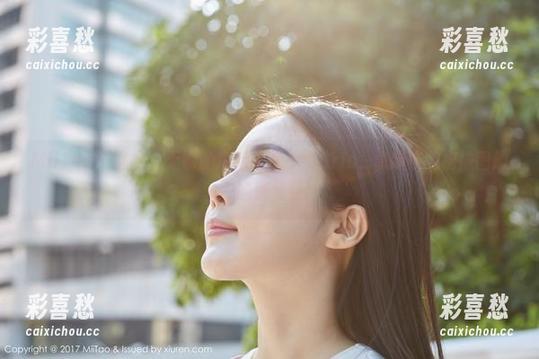 MiiTao蜜桃社-Cris_卓娅祺 MiiTao蜜桃社 - 无聊的午后怎能少了Cris_卓娅祺的棉袜图册?通通免费!