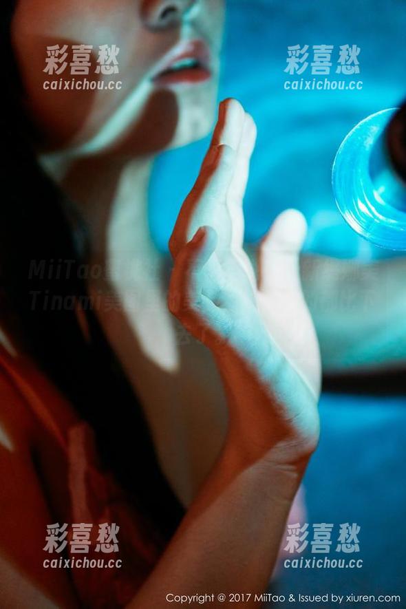 MiiTao蜜桃社 - 不得不说！最新缇娜美Tinami美图里的美腿，把其他的都比下去了。