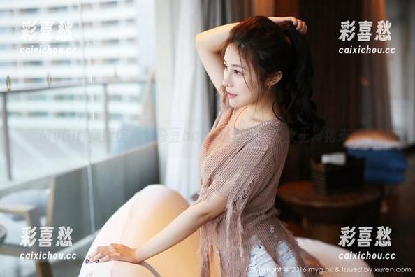 MyGirl美媛馆 - 好奇豆baby最新图片？女王冷艳来袭！