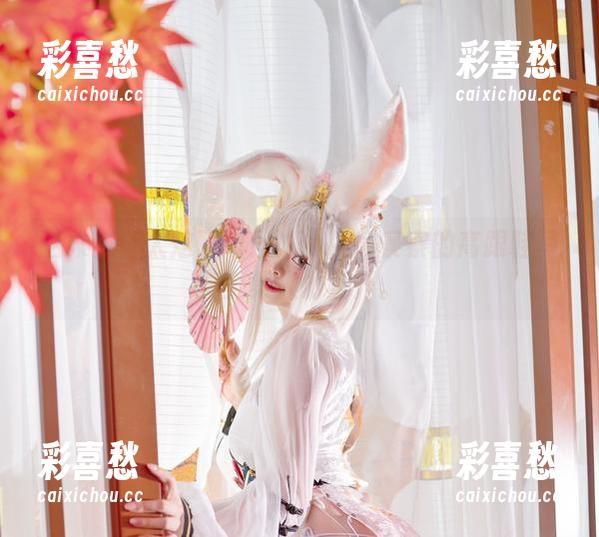 这未免也太炫了吧！NinJa阿寨寨的高跟鞋写真全集火力全开。