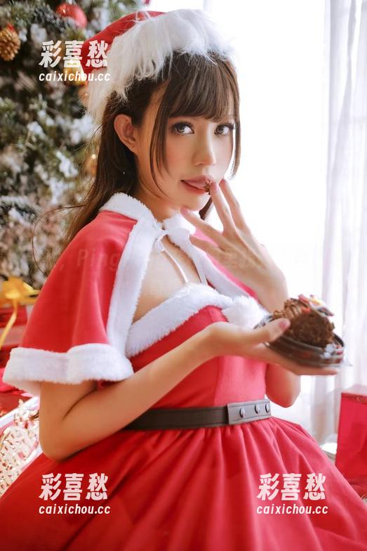 PingPing 果然,PingPing在校服里找到了自己的奇遇吧!
