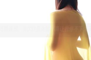 小巧而诱惑，ROSI兔女郎写真让我停不下来了。