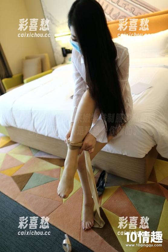 ROSI口罩 ROSI今天给你带来嫩学妹制服的私拍图包,反正我只是观望,你懂的。