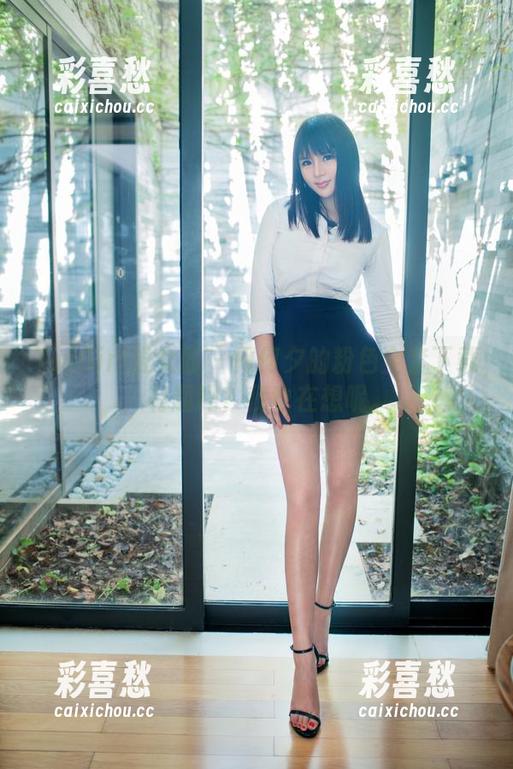 TuiGirl推女郎-何何夕 TuiGirl推女郎 - 何何夕的粉色全套下载,有趣吗?我也在想呢。