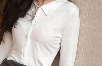 Xiuren秀人网 - Angela小热巴的运动写真合集，你能想象她弯腰捡袜子的样子吗？