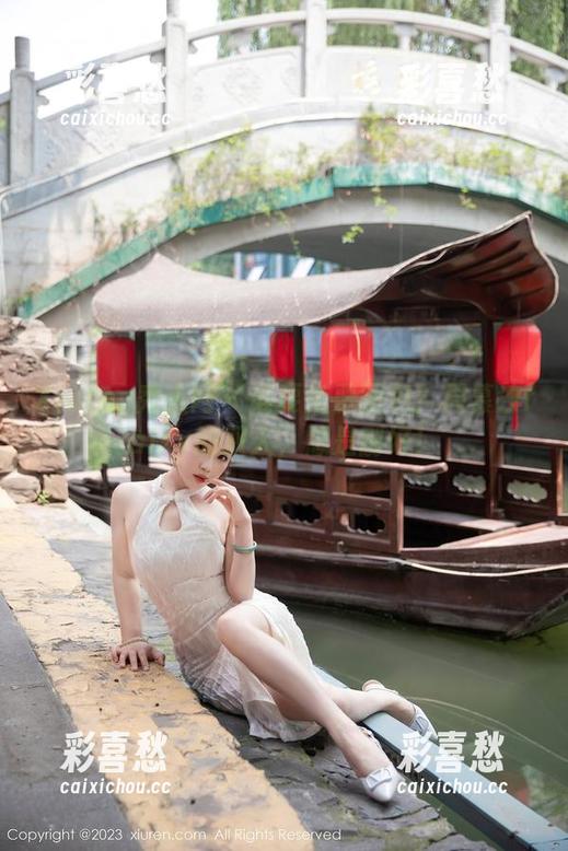 Xiuren秀人网-周慕汐fairy Xiuren秀人网 - 谁要免费图包?周慕汐fairy的双人,总是刚好!