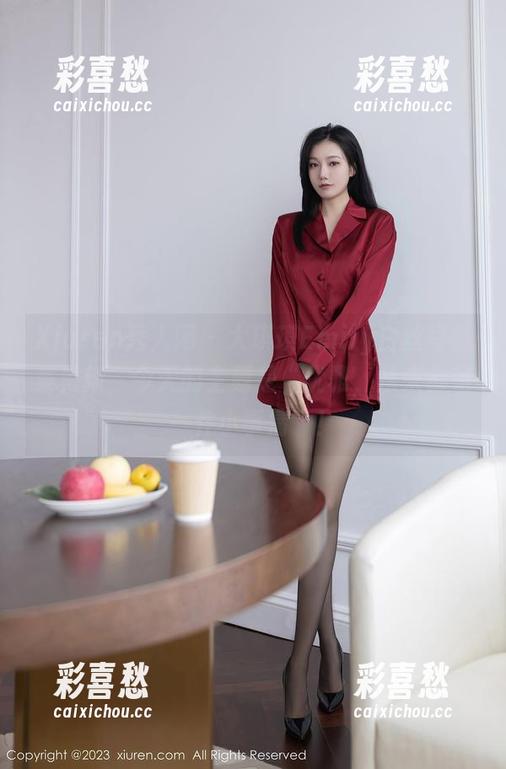 Xiuren秀人网-大琪琪Emily Xiuren秀人网 - 大琪琪Emily白丝写真集更新,今天的主题是“优雅,从来都是一件小事情”!