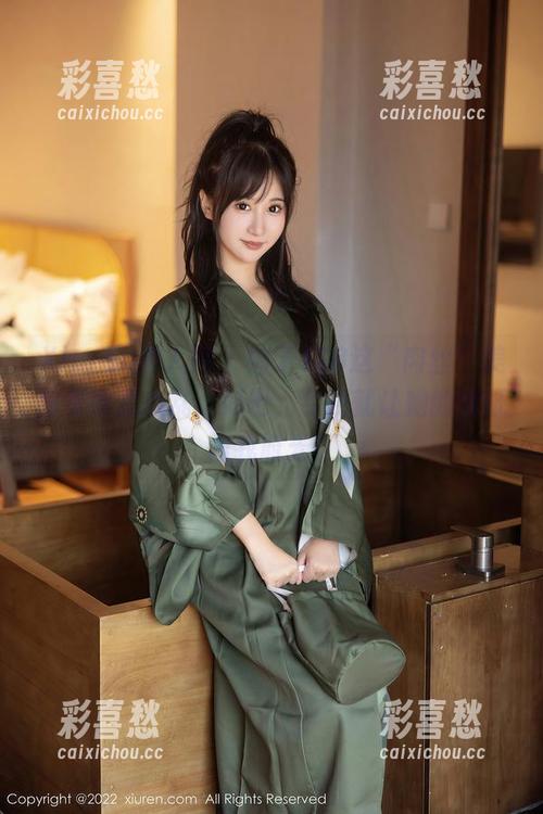 Xiuren秀人网-柚子178 Xiuren秀人网 - 柚子178这“肉丝”美图看得我心乱,好吧,今晚就让她的壁纸陪我时光。