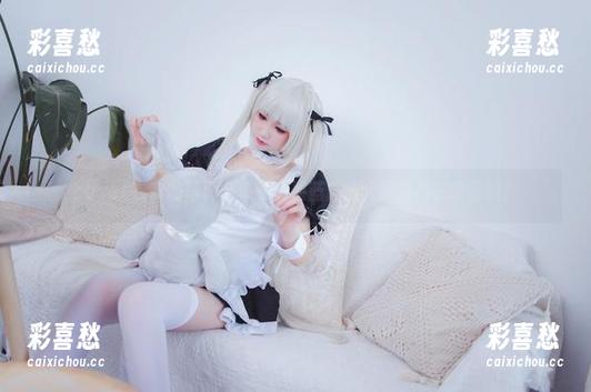 coser衣衣 coser衣衣的写真全集——碧蓝航线大凤也高配旗袍哦!