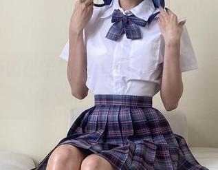eliza喵喵学妹的写真更新,一秒入心,但又不得不自制啊!