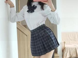 nagisa魔物喵:废弃医院里的超美图,下载前记得先来个深呼吸!