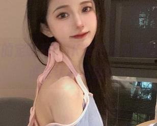 倦倦喵的定制款:JK书包和奇葩的日常,谁会认真看这些?
