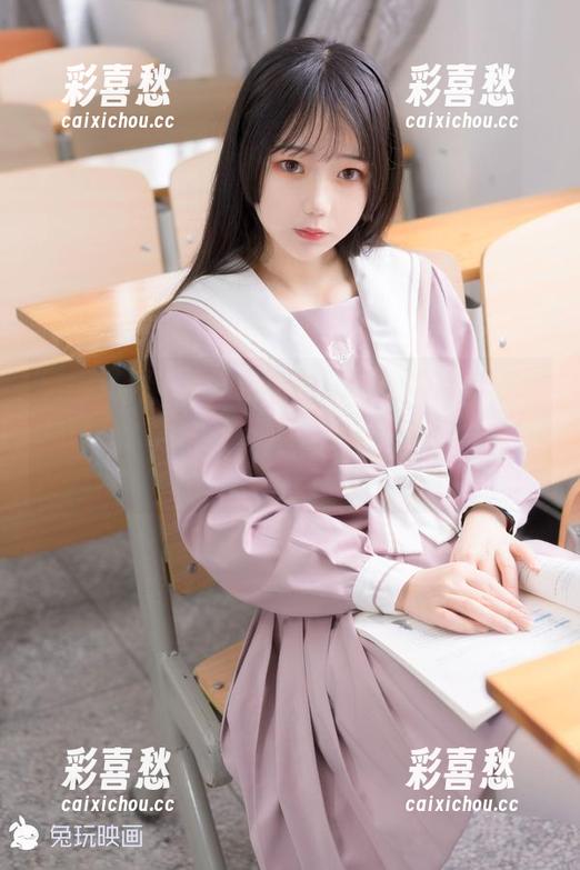 骑上兔玩映画，发现高清原图中旗袍金莲和李瓶儿竟然……天哪，谁给她们授权的？