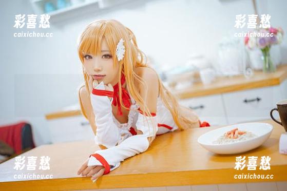 切切celia的礼服：别只停留在看，原图和下载都带走，那才是实际行动。