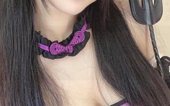 一边看失眠小宁的高清和服女仆cos,一边心想:谁会做饭呢?