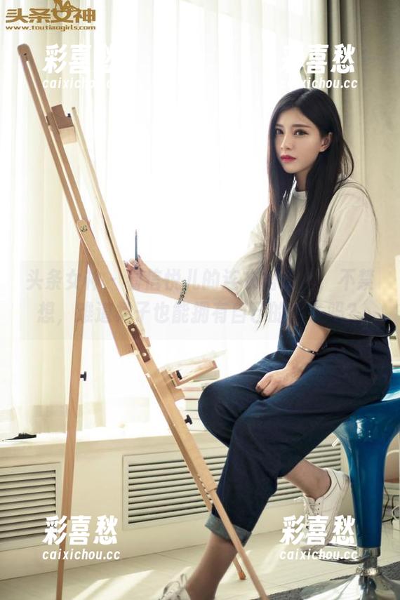 头条女神-信悦儿 头条女神 - 看信悦儿的连衣裙作品,不禁想,难道裙子也能拥有自己的圈子吗?