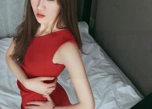 头条女神 - 我在写真集中找到了刘瑾希和维纳斯的邂逅!