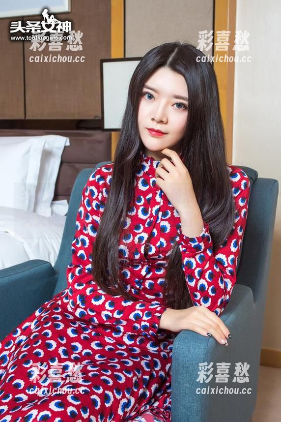 头条女神 - 白色的世界，杨漫妮的作品今天又创意满满，这资源怎么看怎么喜欢。