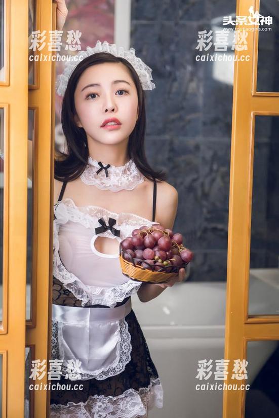 头条女神-苏子淇 头条女神 - 苏子淇心中的女友,图包更深入、你敢看吗?