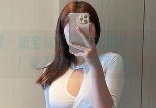 微密圈 - 奶宝妹纸瑜伽合集打卡,免费的!说不定你能学两招!