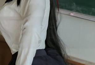 如果有人问我情人节怎么过,小仓千代w的写真集下载算一种选择,吗?