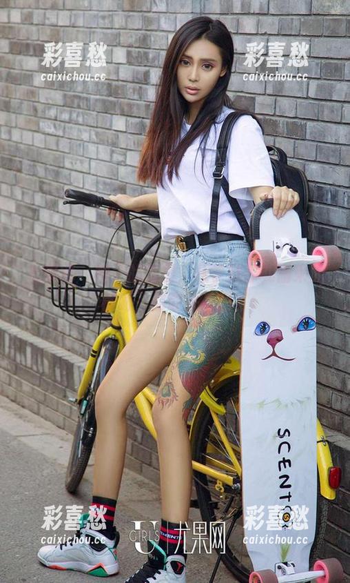 尤果网-柚子 尤果网 - 柚子的美图,从学妹那儿偷来的横财,你敢来看吗?
