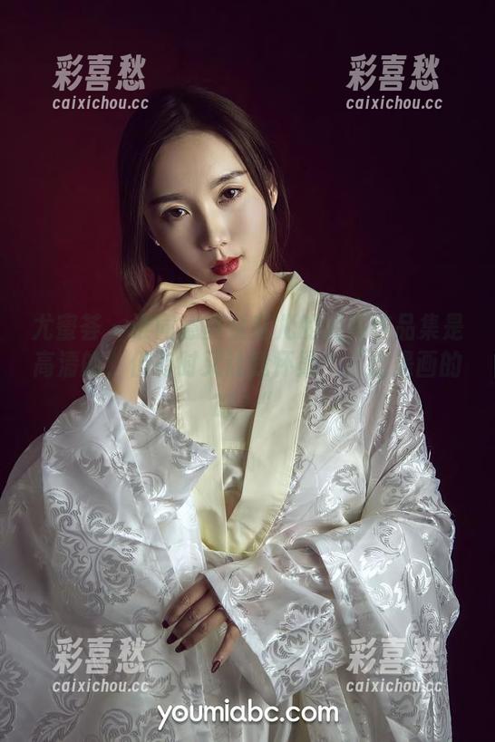 尤蜜荟 - 谁同意黄金宝儿的油亮作品集是高清的，但有时又让我怀疑：“这是画的吧？”