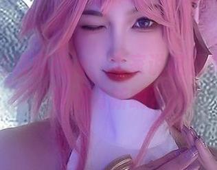 戚顾儿的校服cos,大家说这色调是不是有点清新呐?