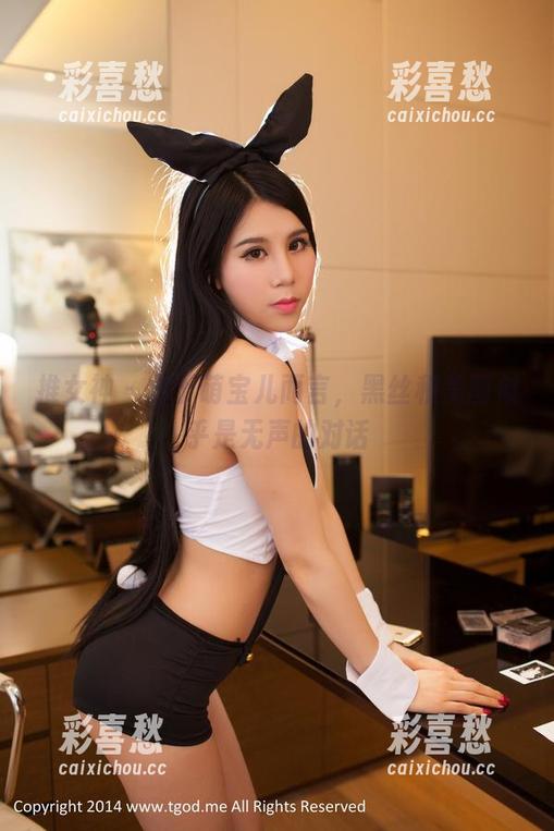 推女神-萌宝儿 推女神 - 对于萌宝儿而言,黑丝和美图似乎是无声的对话