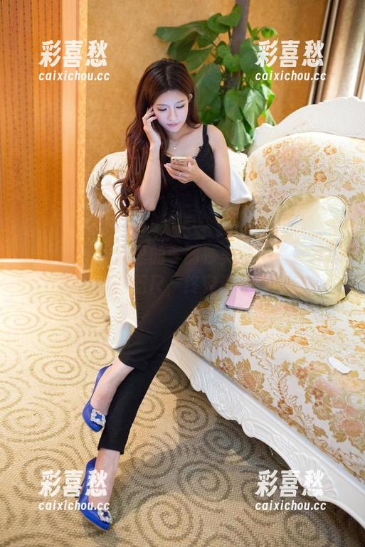 推女郎-李丽莎 推女郎 - 网盘里的李丽莎美腿,偶然发现似乎近在咫尺,终究没有被囤积