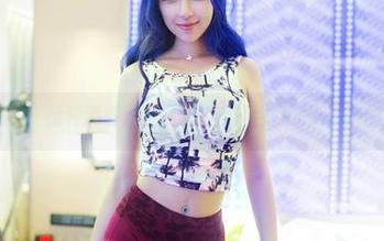 推女郎 - 福利满满,赵惟依的浴缸召唤我无数次的目光