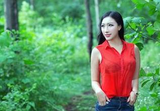 推女郎 - 来瞧瞧赵纹清的天台写真集,原图让你想爬天台语无线啊。