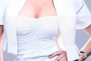 推女郎 - 当郑瑞熙变身空姐,写真连乘客都要安静欣赏了!