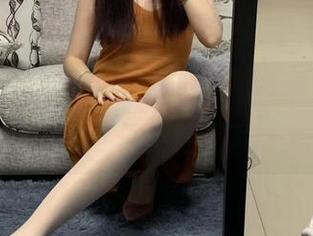 微密圈 - 提袜少女与她的“第二人生”,双人套图资源绝不藏私!