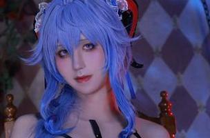 观看“桜满三时的居家作品”,我拜托你们,靠近点那件午睡神器!