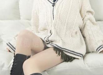 梦丝女神 - 娱乐至死?花月舞的自拍图集分享倒是让我疑惑不已。