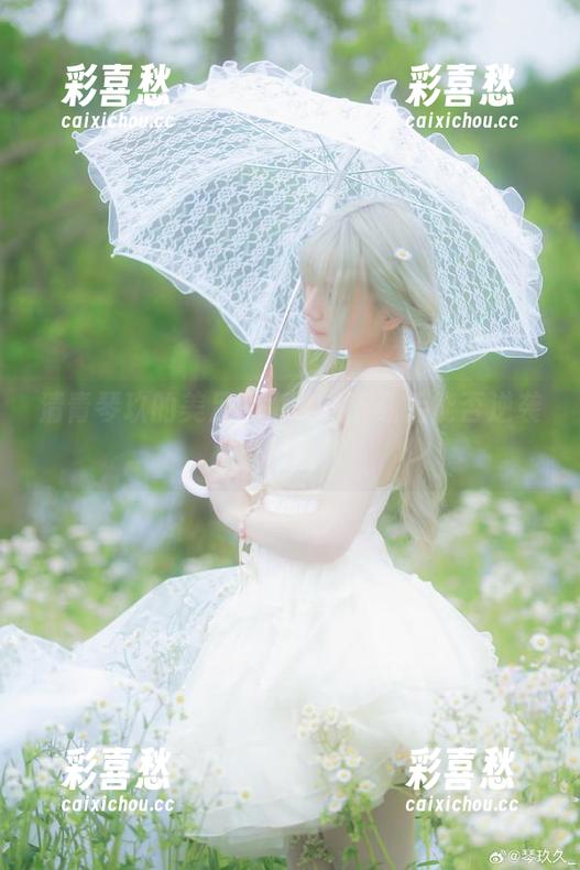 清青琴玖 清青琴玖的美足写真集,下载后能否逆袭成神仙?