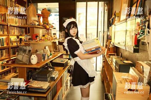 白莉爱吃巧克力爱蜜莉雅作品，合集里居然藏了点小心思！