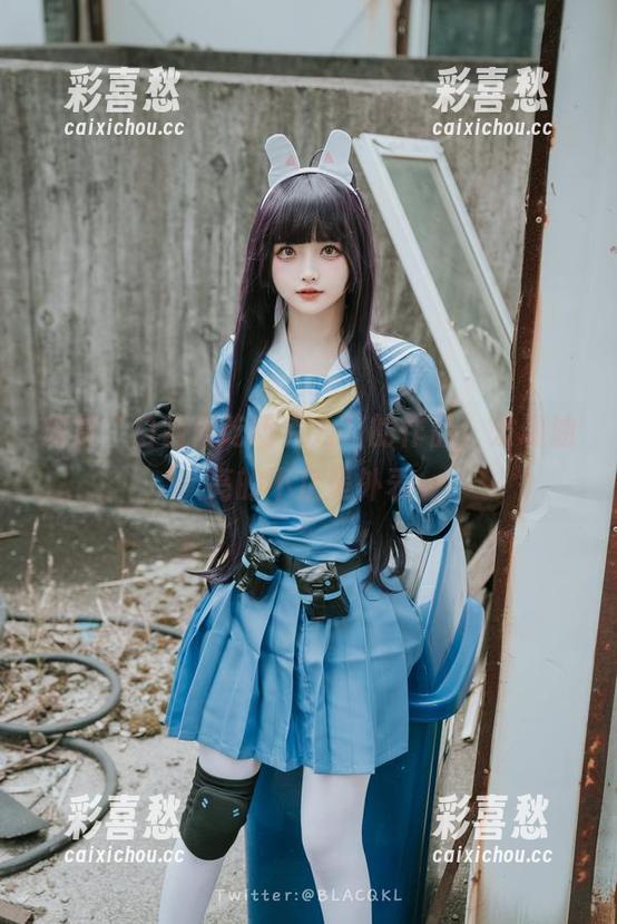 白莉爱吃巧克力 观赏“白莉爱吃巧克力”的作品,发现油亮的不止是外表