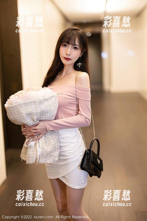 秀人网-优酱 秀人网 - 优酱自带双马尾特效的写真:原图来袭,谁能抵挡这种可爱?