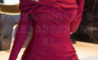 秀人网 - 凯竹BuiBui的可爱,每一件定制作品都像是为我制作的特别礼物,你说呢?