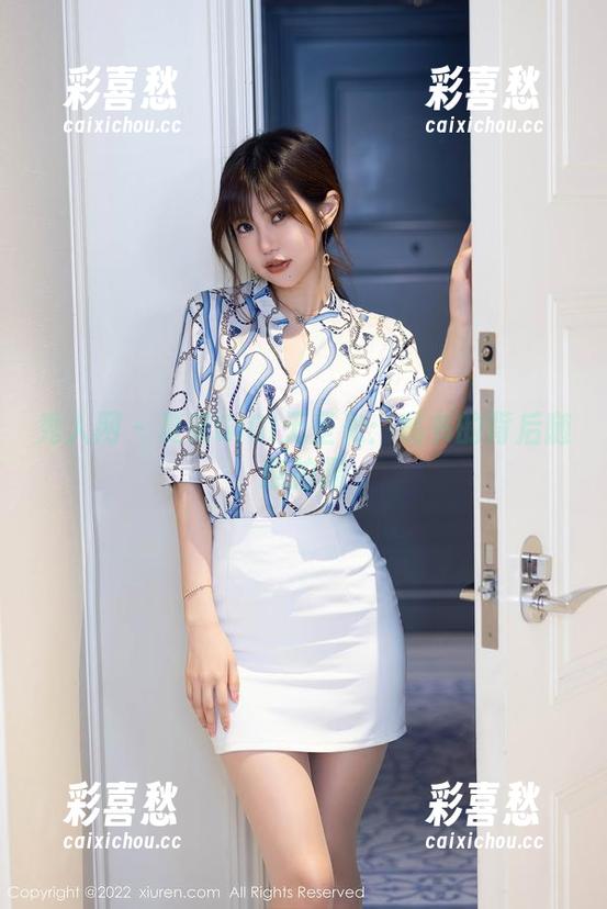秀人网-夏茉GIGI 秀人网 - 夏茉GIGI无圣光:秘书的背后随意拍摄