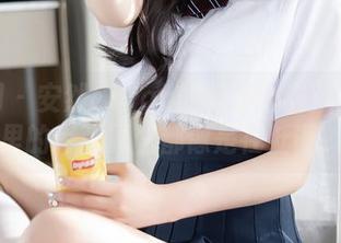秀人网 - 安然anran的制服心语：写真集里的每张原图都像是在低语。