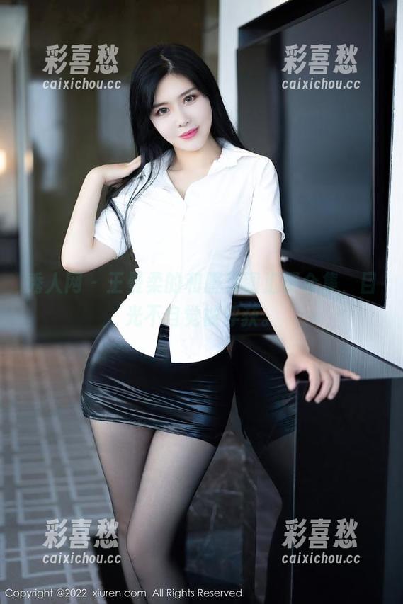 秀人网-王曼柔 秀人网 - 王曼柔的和服美图汇聚合集,目光不自觉被俘获。