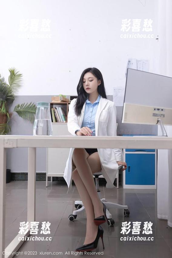 秀人网-绮梦Cherish 秀人网 - 如果绮梦Cherish的圣诞节有高清资源,那我一定要请假好好看!